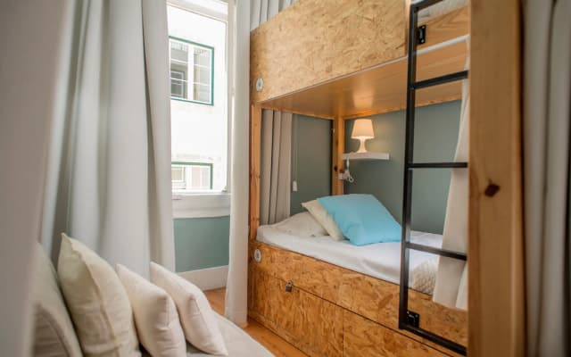 Passport Lisbon Boutique Hostel - photo 3