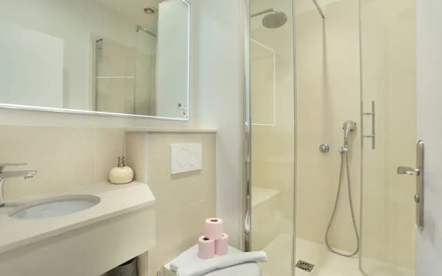 Sublime et neuf appartement FBG Saint Honoré (Penthièvre) - photo 5