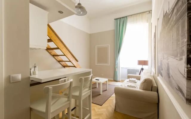 Lisianthus Apartments - photo 5