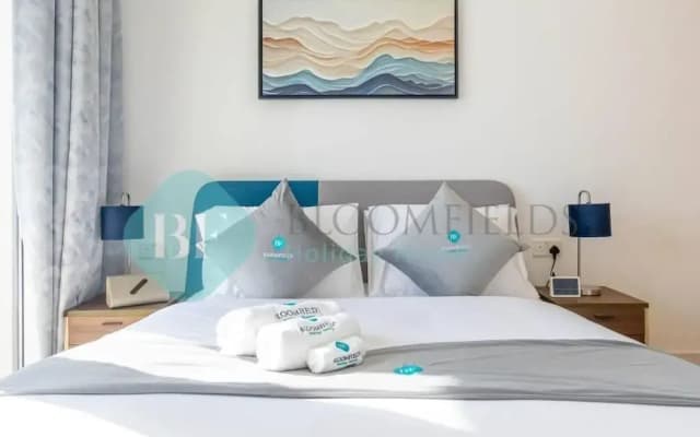 Bloomfields Incredible 1BR In Oasis - photo 2
