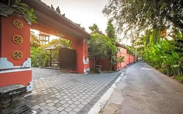 Komala Indah I Kuta - photo 2
