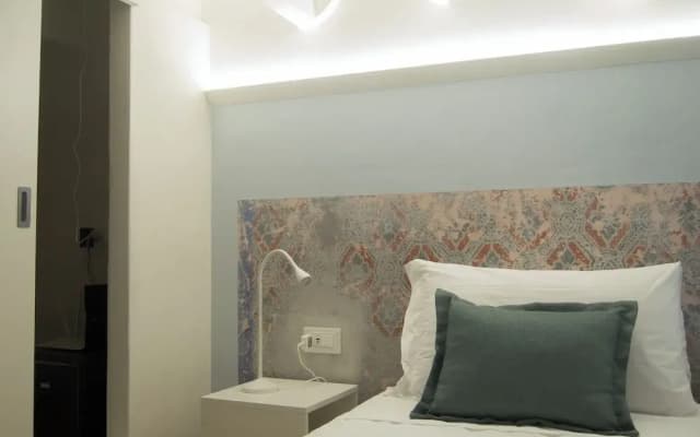 Bright 3 Bed Rooms Orti Oricellari - photo 3