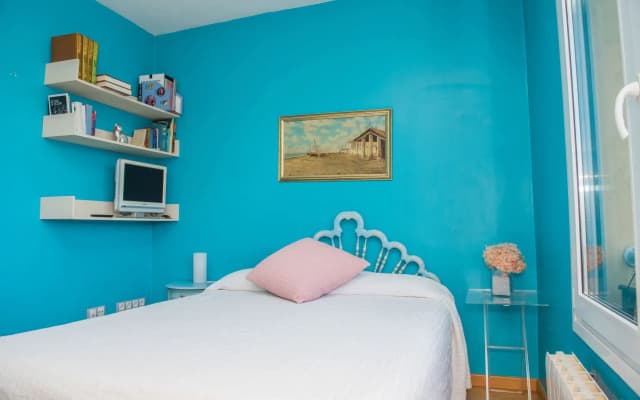 Go Barcelona Guest House - photo 3