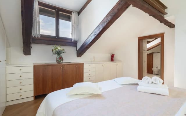 Ve.N.I.Ce Cera Angels's Attic - photo 5