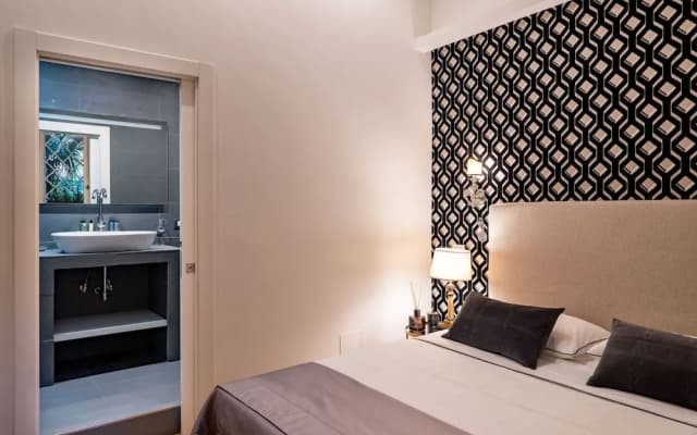 EBL Luxury Home - photo 4