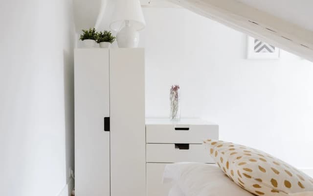 Charming Center Penthouse - photo 2