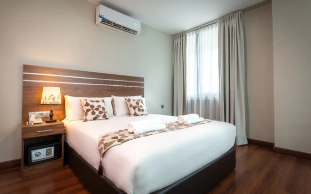 ZEN Rooms Metropol Hotel - photo 5