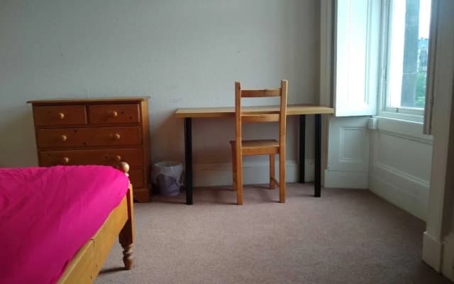 Lauriston Central Skylight Roomz - photo 4