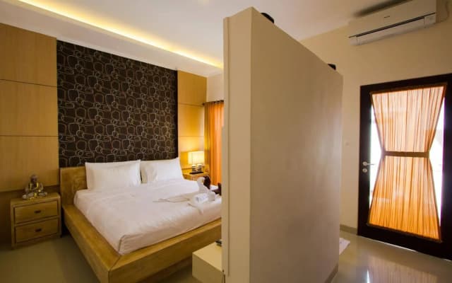 Karana Villa Bali - photo 2