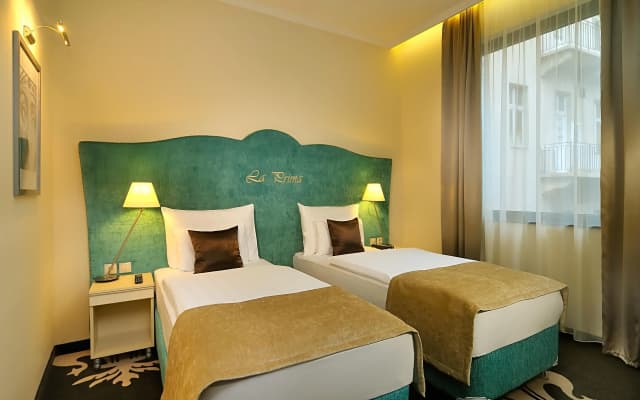 La Prima Fashion Hotel - photo 4