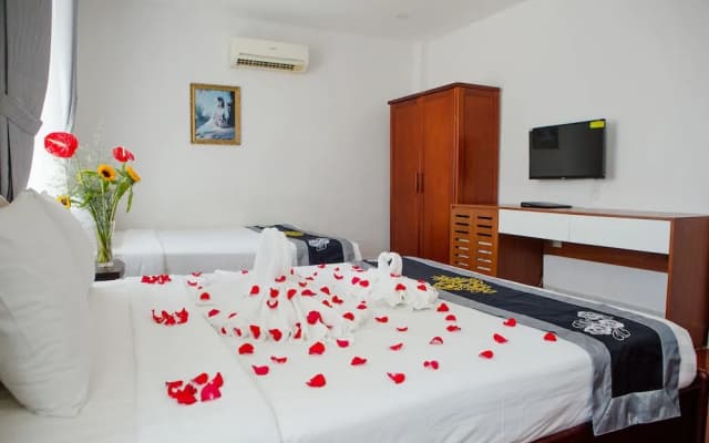 Lucky Hotel - photo 4