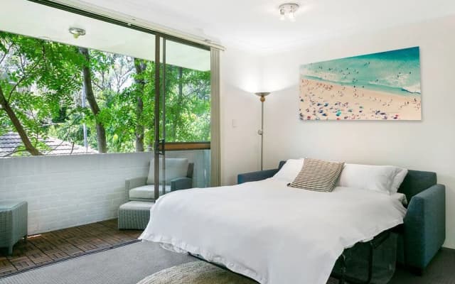 Bondi Bliss Lamrock - photo 4