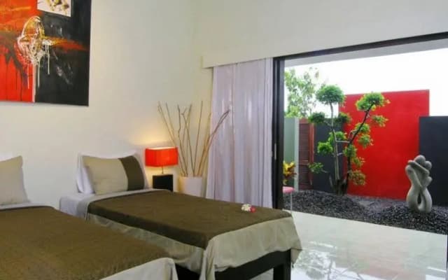 Drupadi Studio Apartments - photo 4