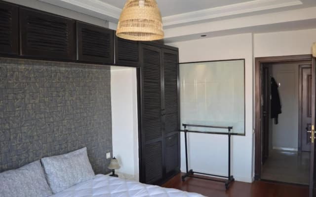 Bagatelle House - photo 3