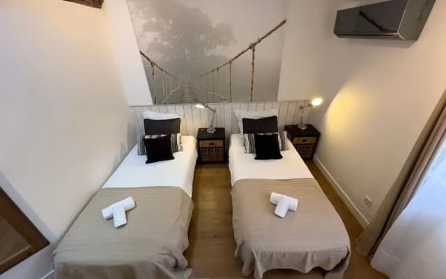 Dreamy Rive Gauche Modern 2 Bed Apt in Paris - photo 5