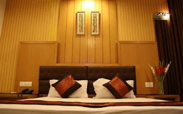 Hotel Potala - photo 2