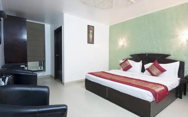 Hotel Noratan - photo 2