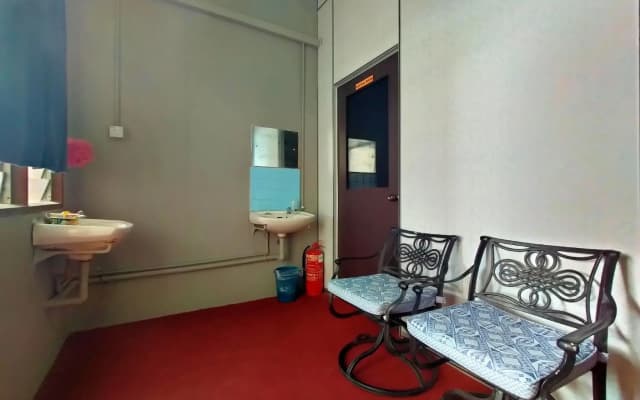 SPOT ON 89994 RZ Gold Hotel - photo 5