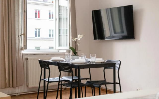 Fulfilling 2BR Apt. Very Central and Good Located - photo 4