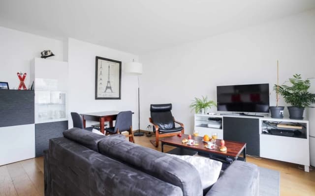Homely Oberkampf Apartment for 4 Guests - photo 4