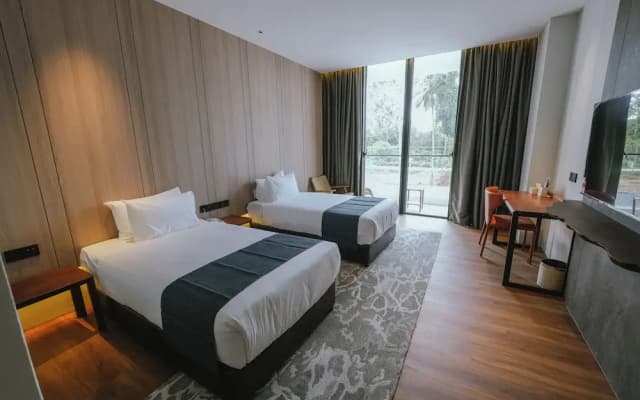 Roxy Beach Resort - photo 4