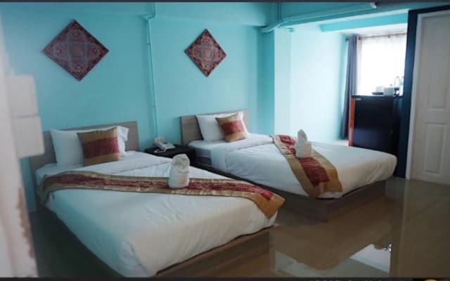 OYO 983 The Private Hotel - photo 4