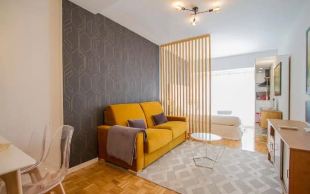 Ud Apartments - Atocha Stylish with Pool - photo 2