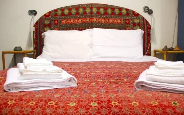 Ethnic Apt in Testaccio's Heart, Serviced by Hostmaker - photo 5