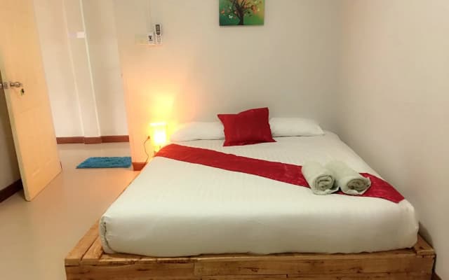 Green Leaf Guest House - photo 4
