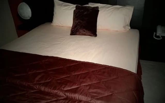 Capital O 1666 Grand Pudjawan Hotel - photo 3