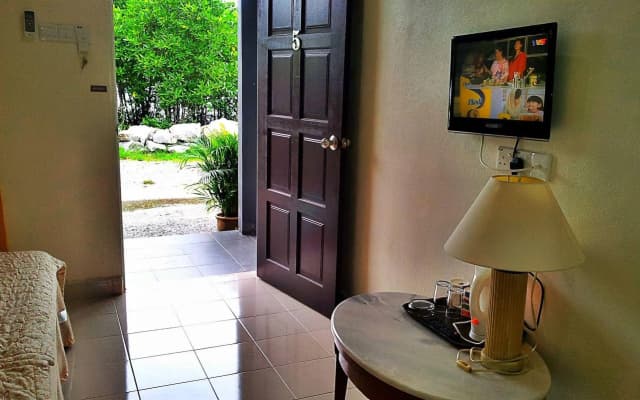Idaman Guesthouse - photo 2