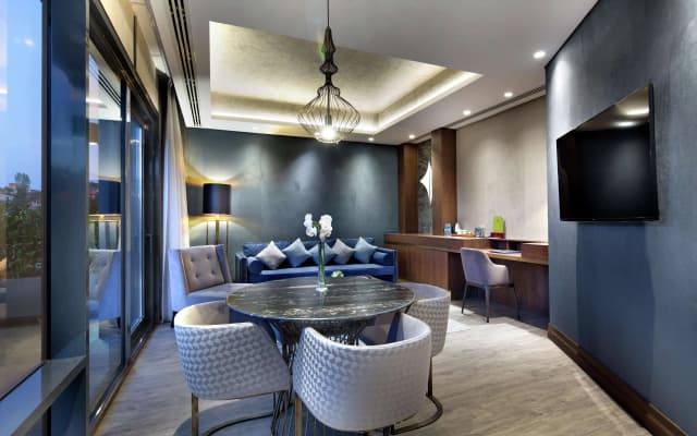 DoubleTree by Hilton Hotel Istanbul - Piyalepasa - photo 5