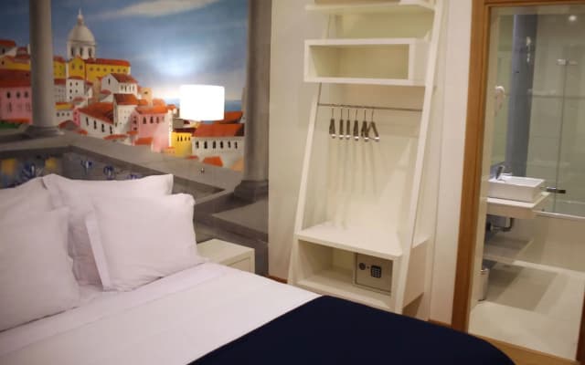 Lisbon Style Guesthouse - photo 2