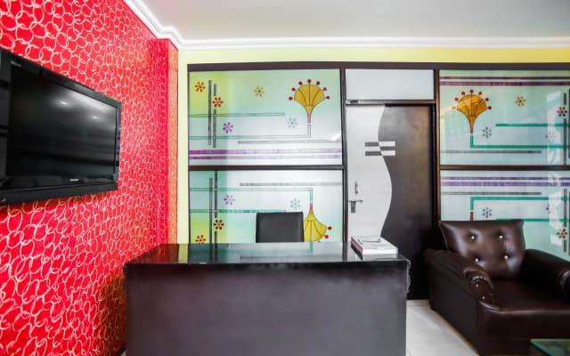 SPOT ON Hotel Harry's 1 Near Select Citywalk Mall - photo 4