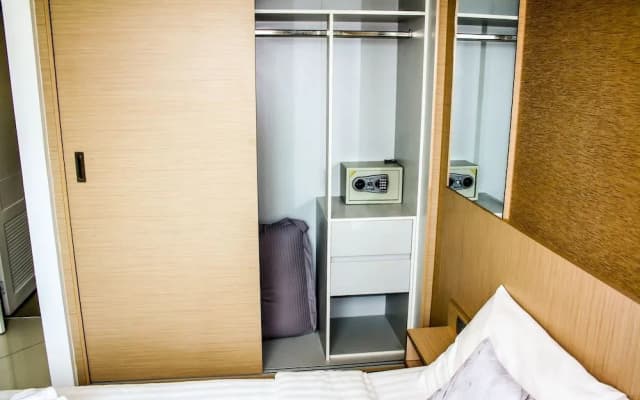 Paradise Park Condo - photo 5