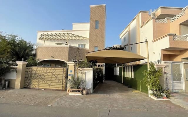Shearing With Owner 5-bed Apartment in Sib - photo 5