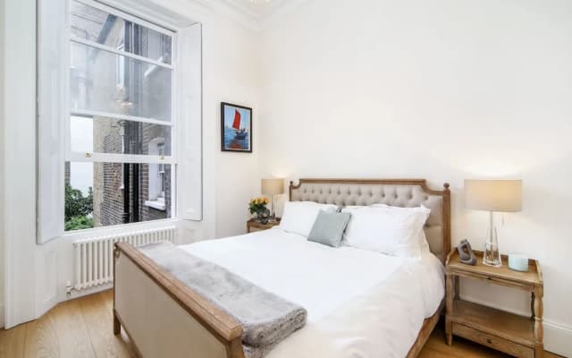 Luxurious 1BR Period Property in Kensington - photo 3