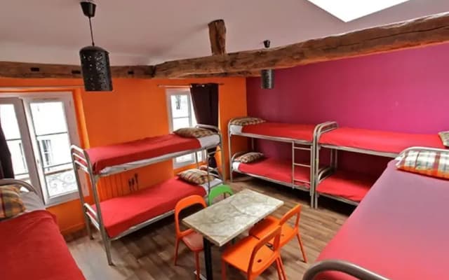 Woodstock Hostel - photo 5