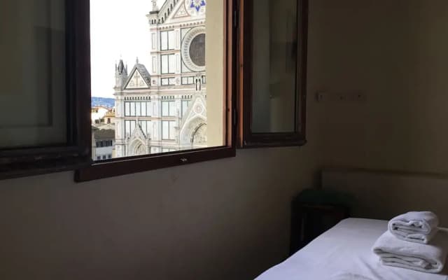 Piazza Santa Croce in Firenze - photo 3