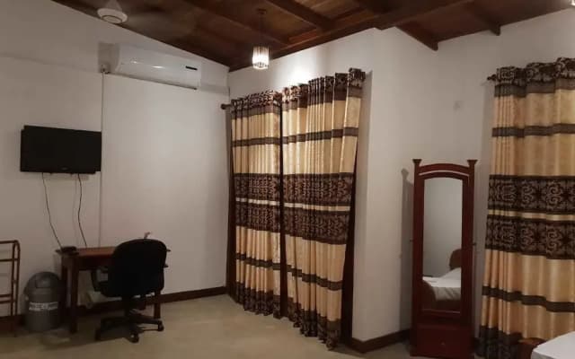 Trellis Apartment - photo 2