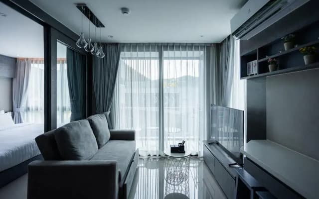 Condo Near Beach Rooftop Pool C252 - photo 4