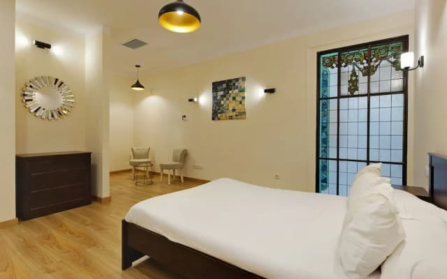 HOMEnFUN Puerta del Sol 3 - photo 3