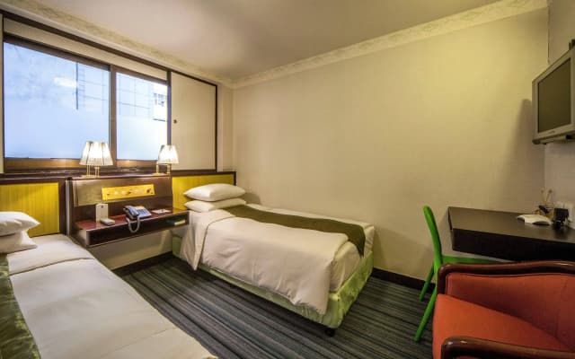 Evergreen Hotel - photo 2