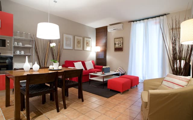 Ramblas Apartment - photo 5