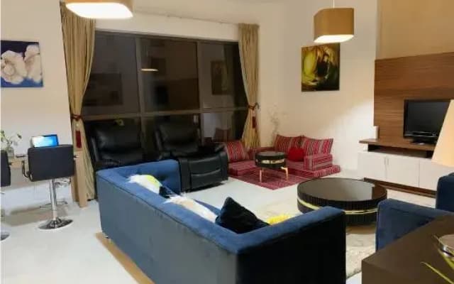 Royal Beach  Residence - photo 3