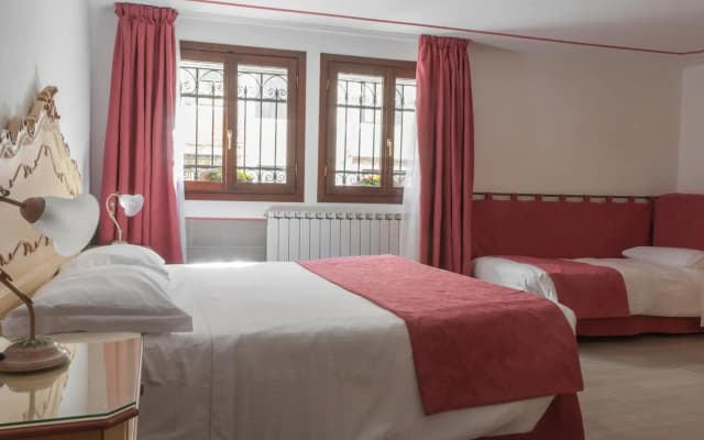 Ca' San Trovaso - 6 Rooms - photo 3