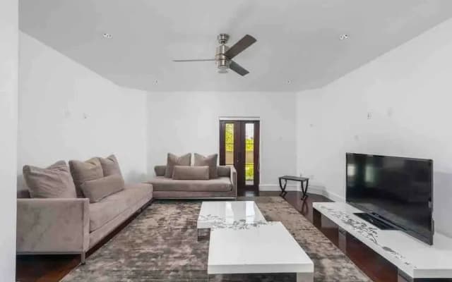 Villa Waterfront - photo 3