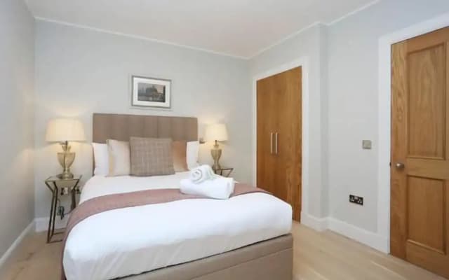 JOIVY Newly Refurbished Apartment on the Historic Royal Mile - photo 2
