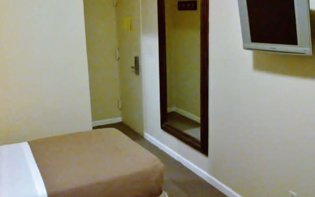 St Marks Hotel - photo 2