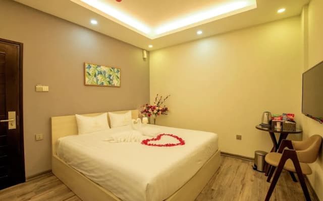 Golden hotel - photo 4